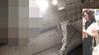 このお姉さんのパンツで抜きたい069 voyeur jp