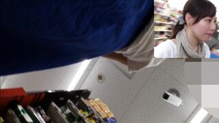 この女の逆さ撮りで暴発しちゃいました053 voyeur jp