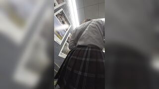 問題作5 あの田中れい 似の巨乳赤チェちゃんを我慢できず触ってしまいました voyeur jp