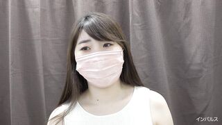 ワクチン接種 脇横から覗く乳首がエロい透けチクなお姉さん 胸チラ パンチラ voyeur jp