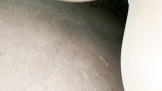 泥酔パンチラ 胸チラ 泥酔している巨乳olさんの胸を揉みすぎてバレました voyeur jp