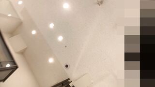 カップルのむっちむちのtバックお尻 光量ばっちりで質感最高 voyeur jp