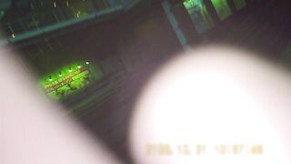 逆さ撮り jrで純白パンチラ voyeur jp