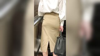 むちむち美人 むちむちスレンダーキャリアウーマンの登場 お尻のデカさを強調して男の肉棒を吸い込む 圧迫膣 628 voyeur jp