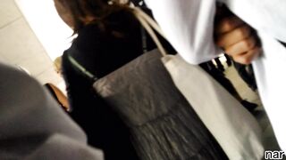 イベントにいる一般参加オタク女子を逆さ撮り2 1 voyeur jp