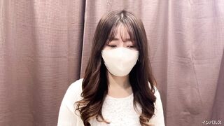 ワクチン接種 エレガントな美女オーラ満載の某お嬢様大学出身のお姉さん 胸チラ voyeur jp