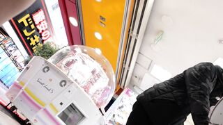 新４k 超解像パンチラ逆さぶっこみ撮り 2 大人しめなｋかｄの純白サテン voyeur jp