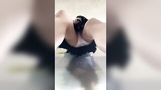 まどかちゃん② 塾のベランダで制服娘を逆さ撮り 真下から眺めるj パンツ voyeur jp