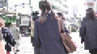 《奇跡の原石美少女》【ゆず故障】★日本人離れした8頭身＆神くびれボディ★剛毛を掻き分け潮吹きマンコに生中出し jvip