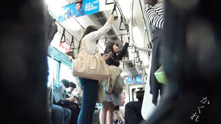 パンチラ小人目線 pa to477 電車編 voyeur jp
